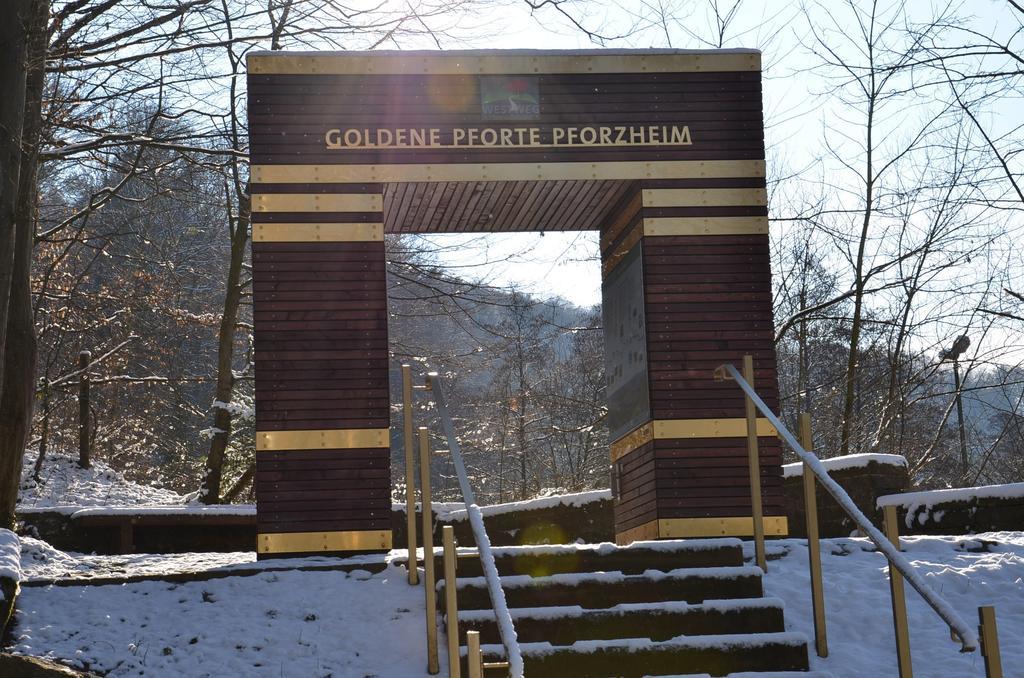 Gaestehaus Nagoldblick Pforzheim Exteriör bild